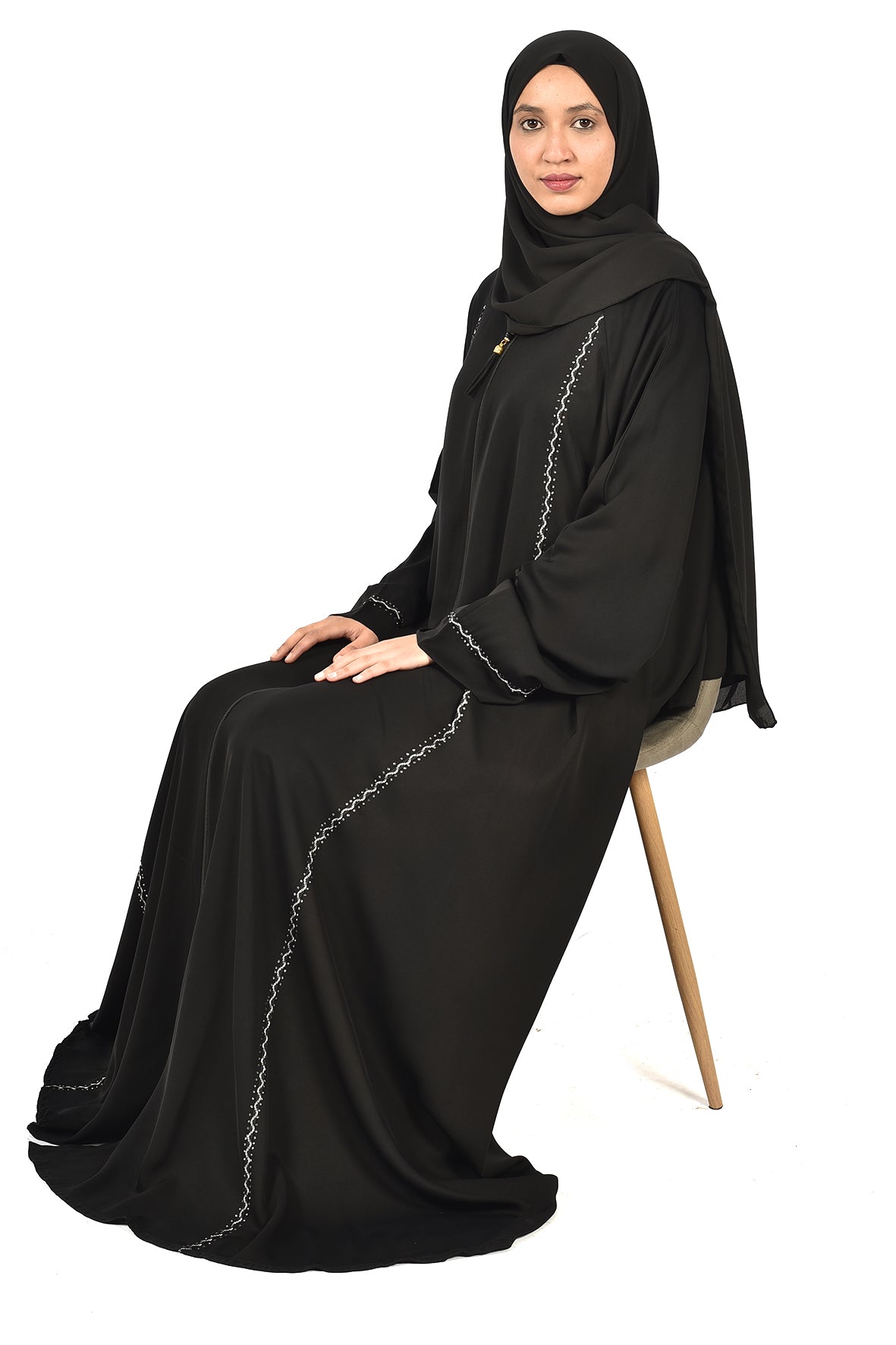 Black Abaya with Front Zipper and Subtle White Embroidery – Elegant & Modern Design (ladies abaya )