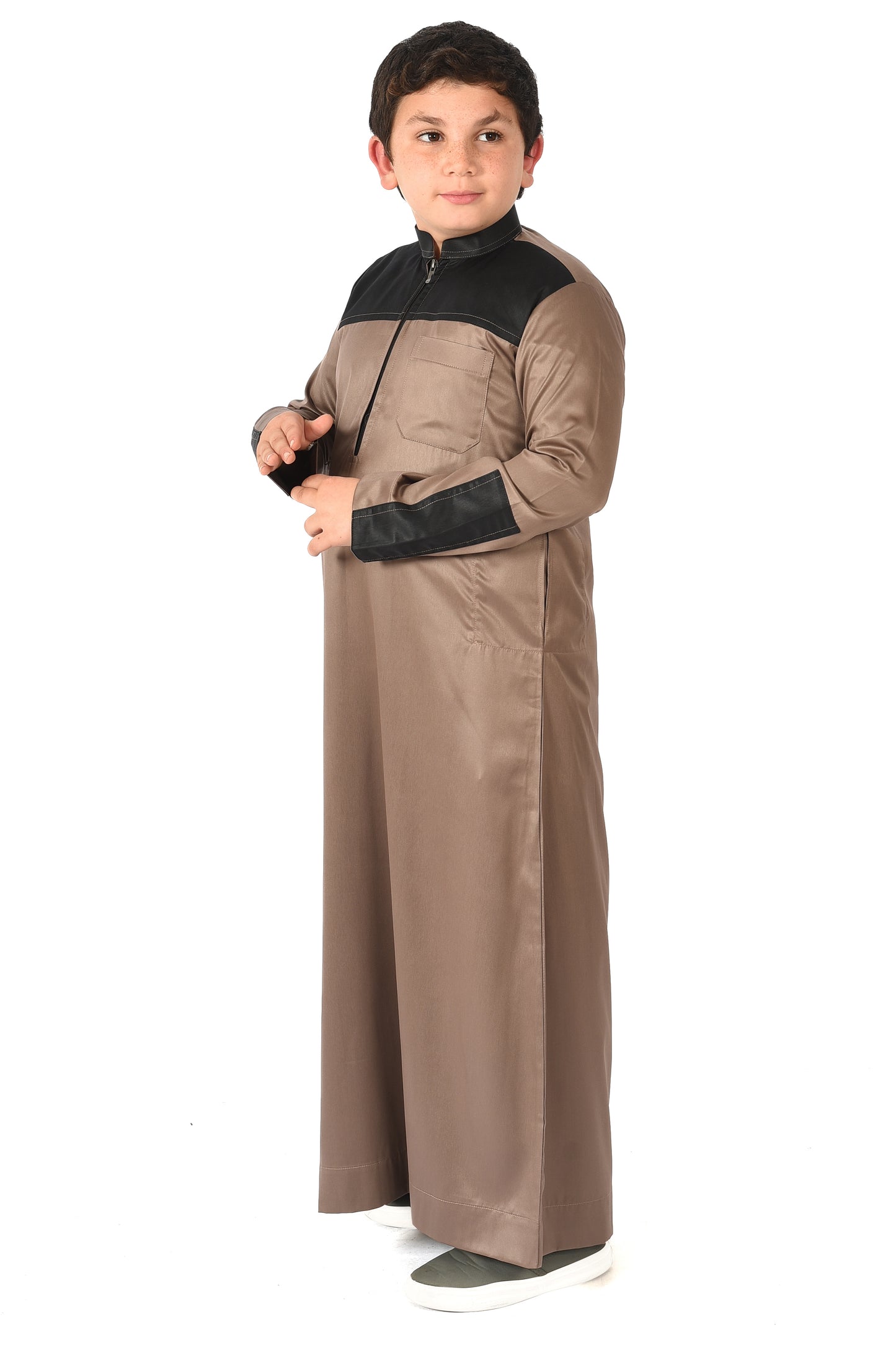 Markim kids sport thobe - brown with black stripe