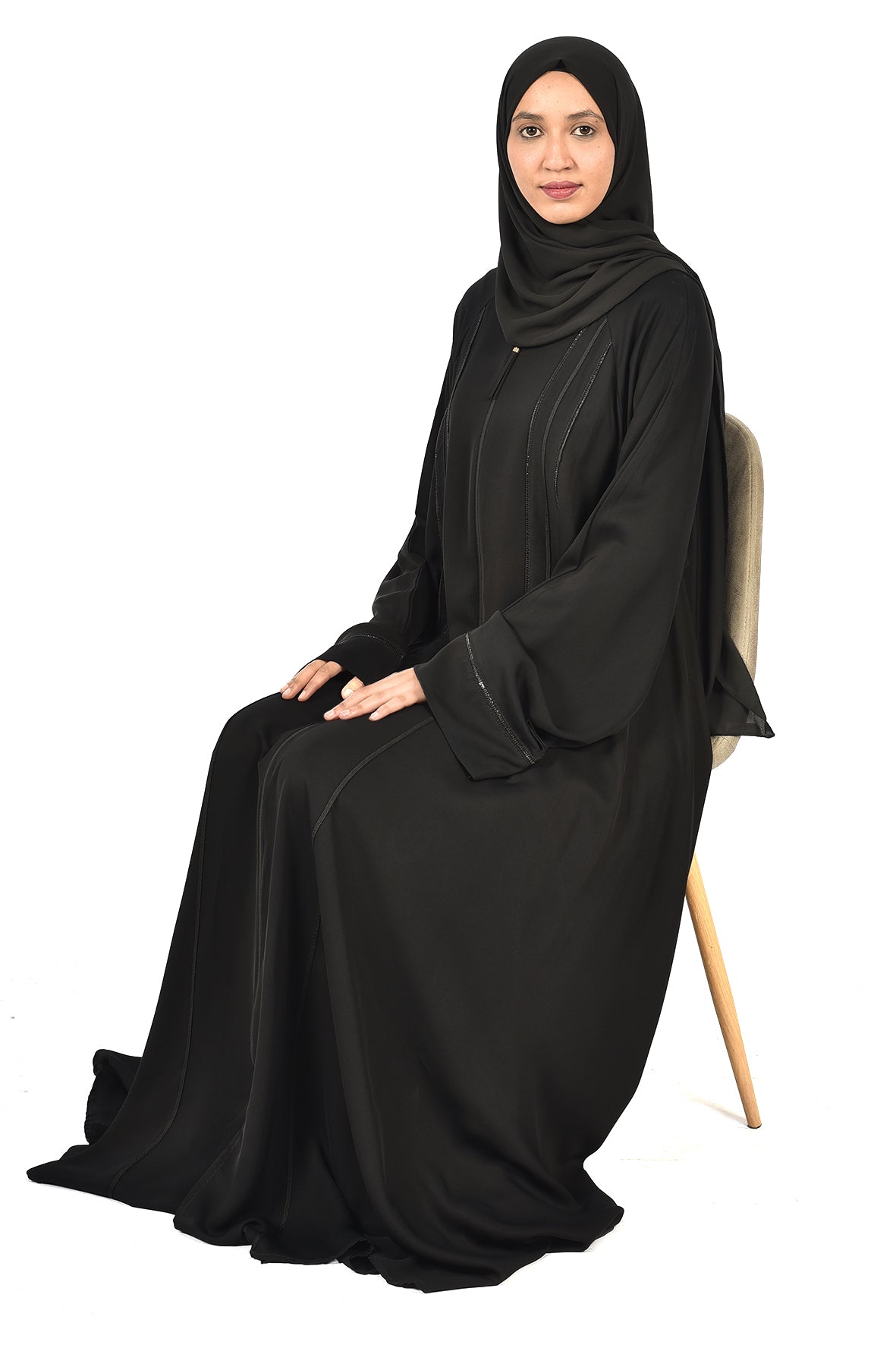Black Abaya with Front Zipper and Vertical Shiny Embroidery – Elegant & Practical ( ladies abaya )