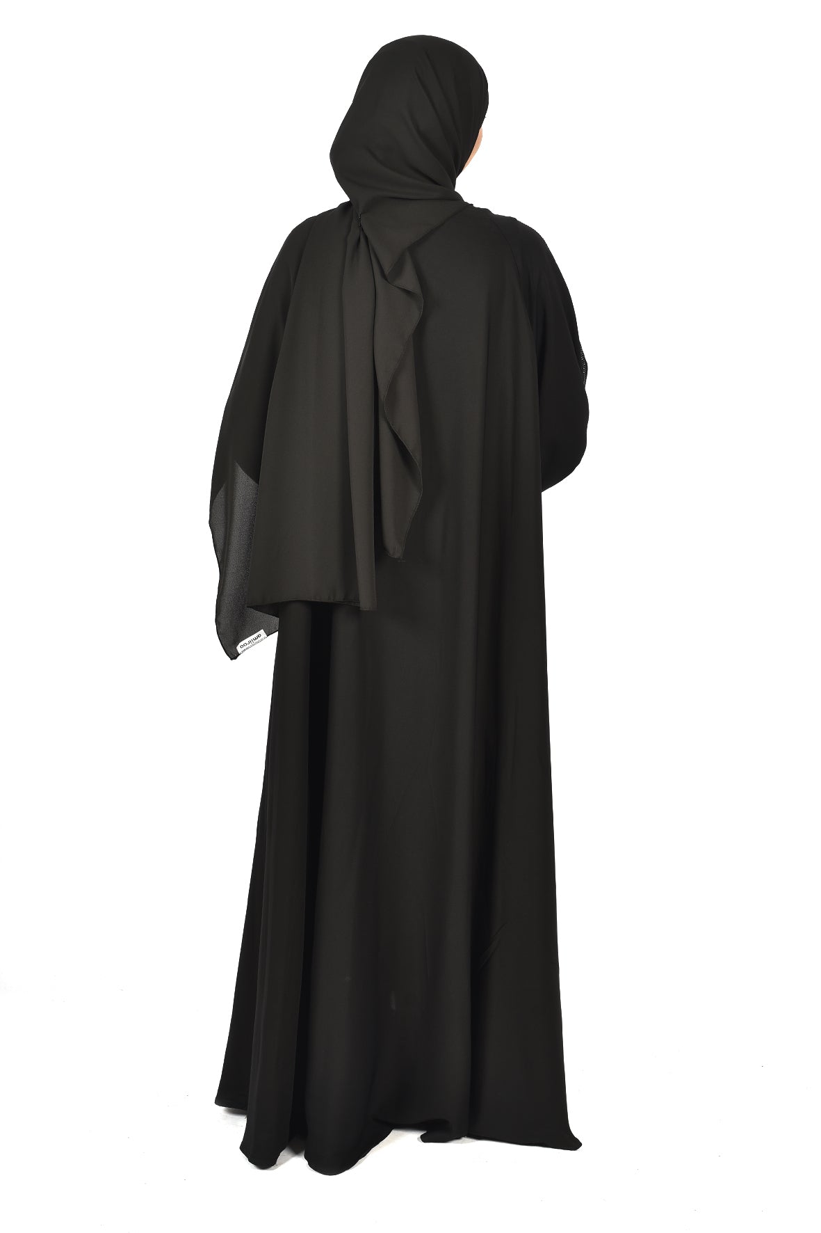 Black Abaya with Zipper & Subtle Embroidery – Elegant Everyday Look ( ladies abaya )