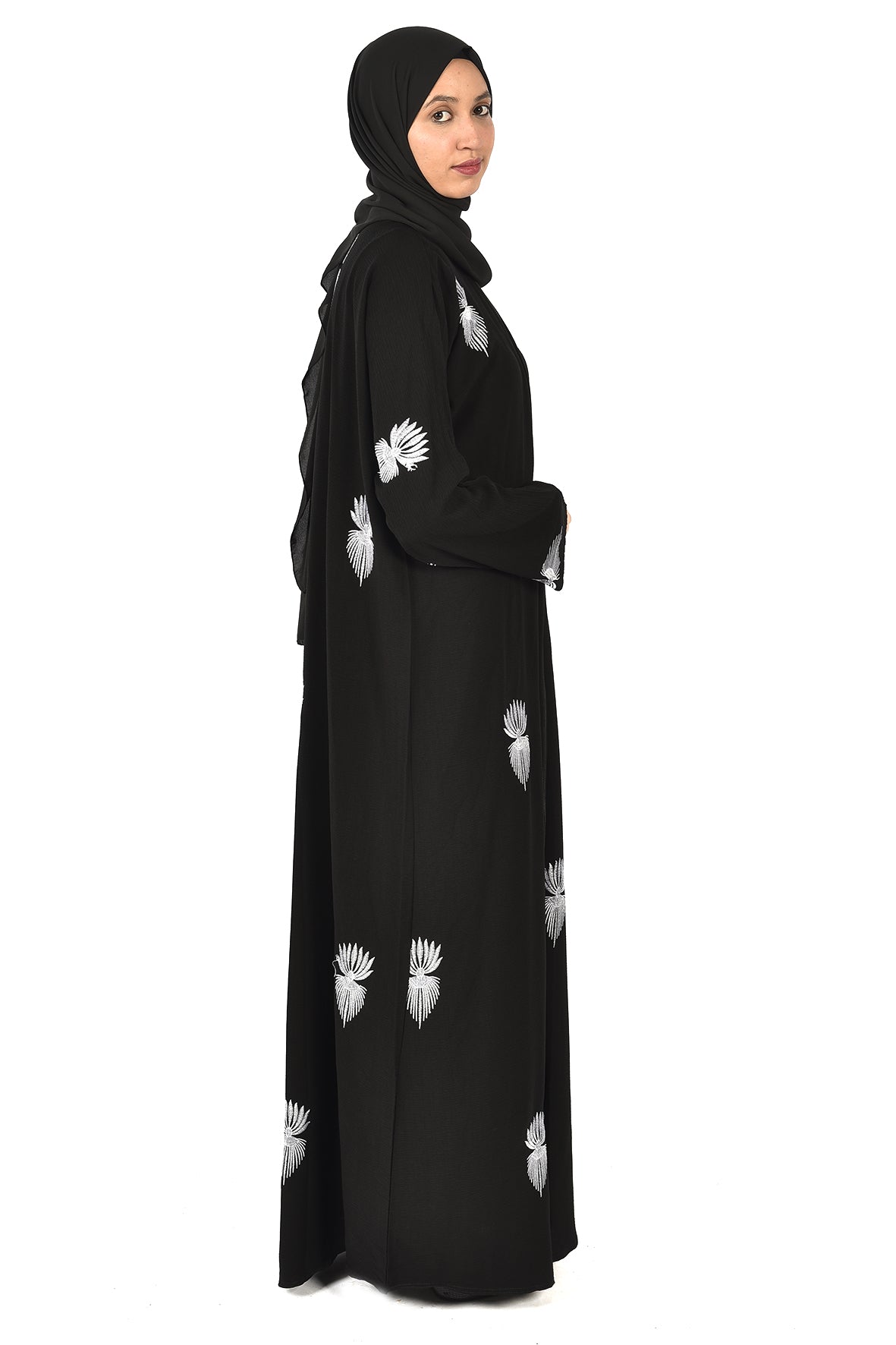 Black Abaya with Delicate White Embroidery – Effortless Elegance for Everyday Wear ( ladies abaya )
