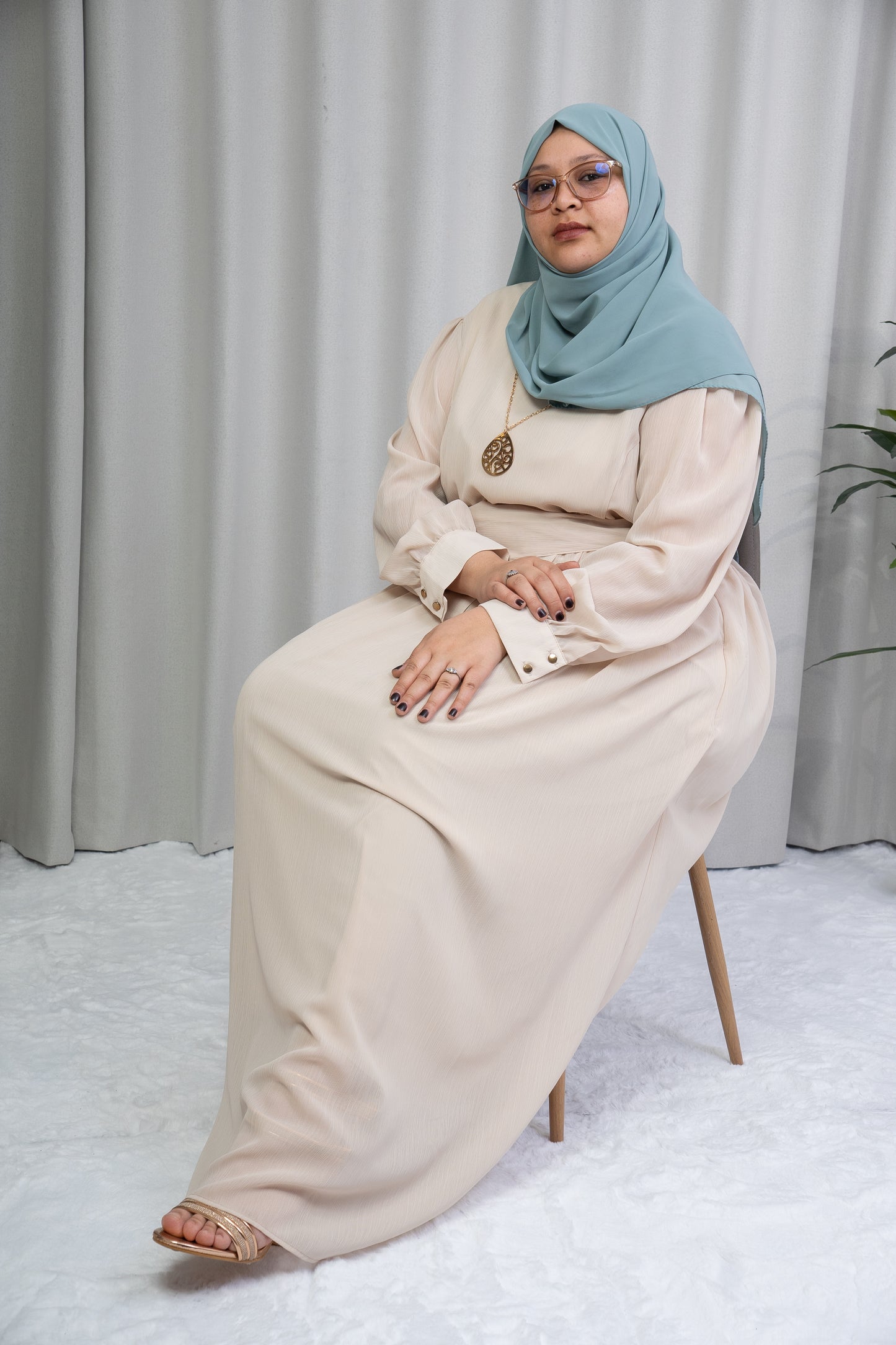 Deli plain oyster grey