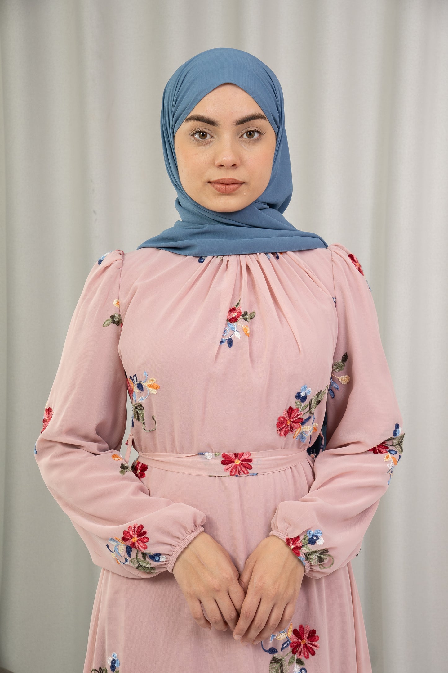 Dmn stitched flower wood rose