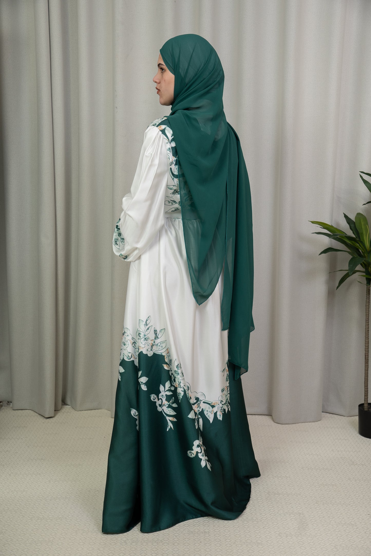 Dmn silk print rain forest