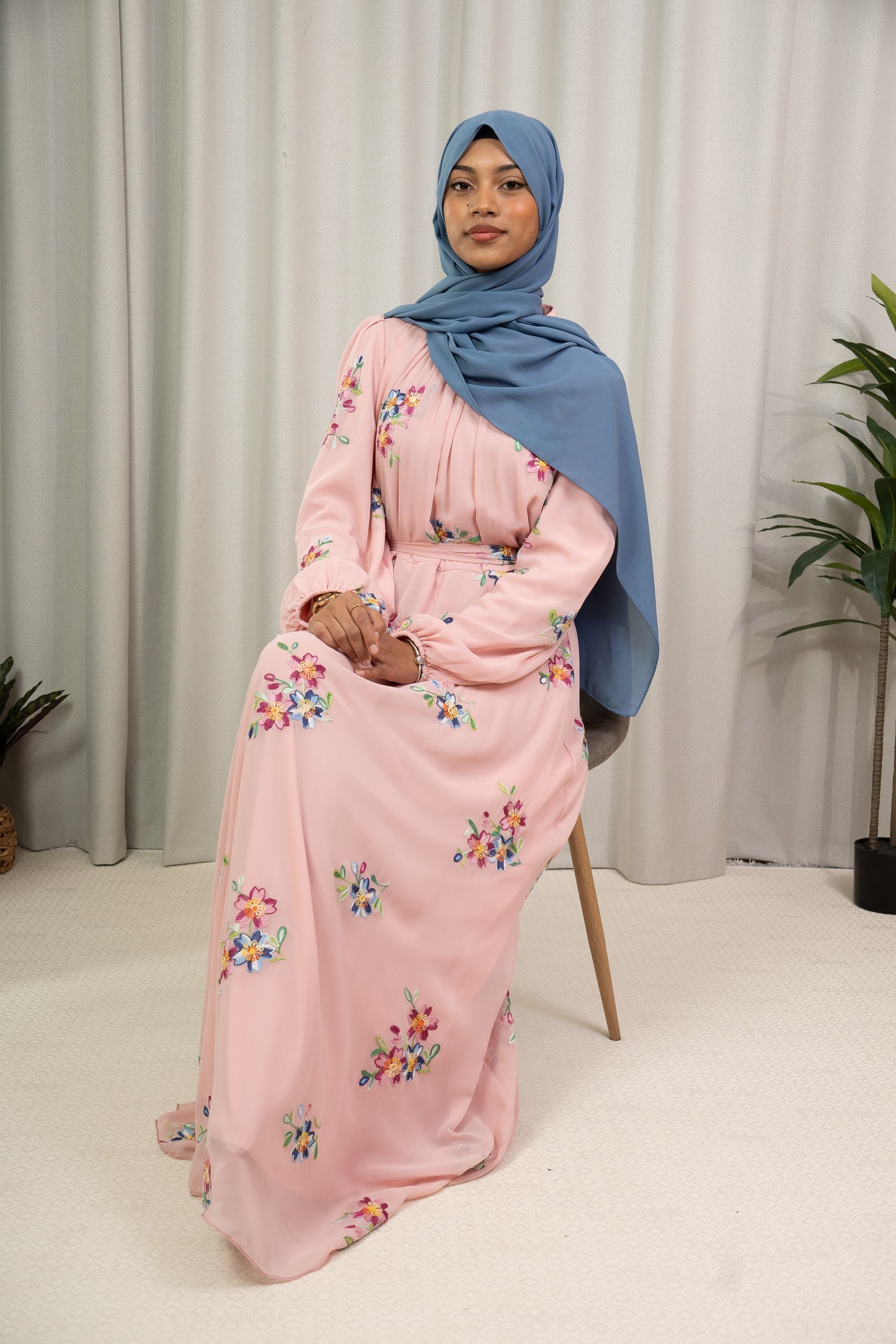 Dmn embroidered flower mellow rose