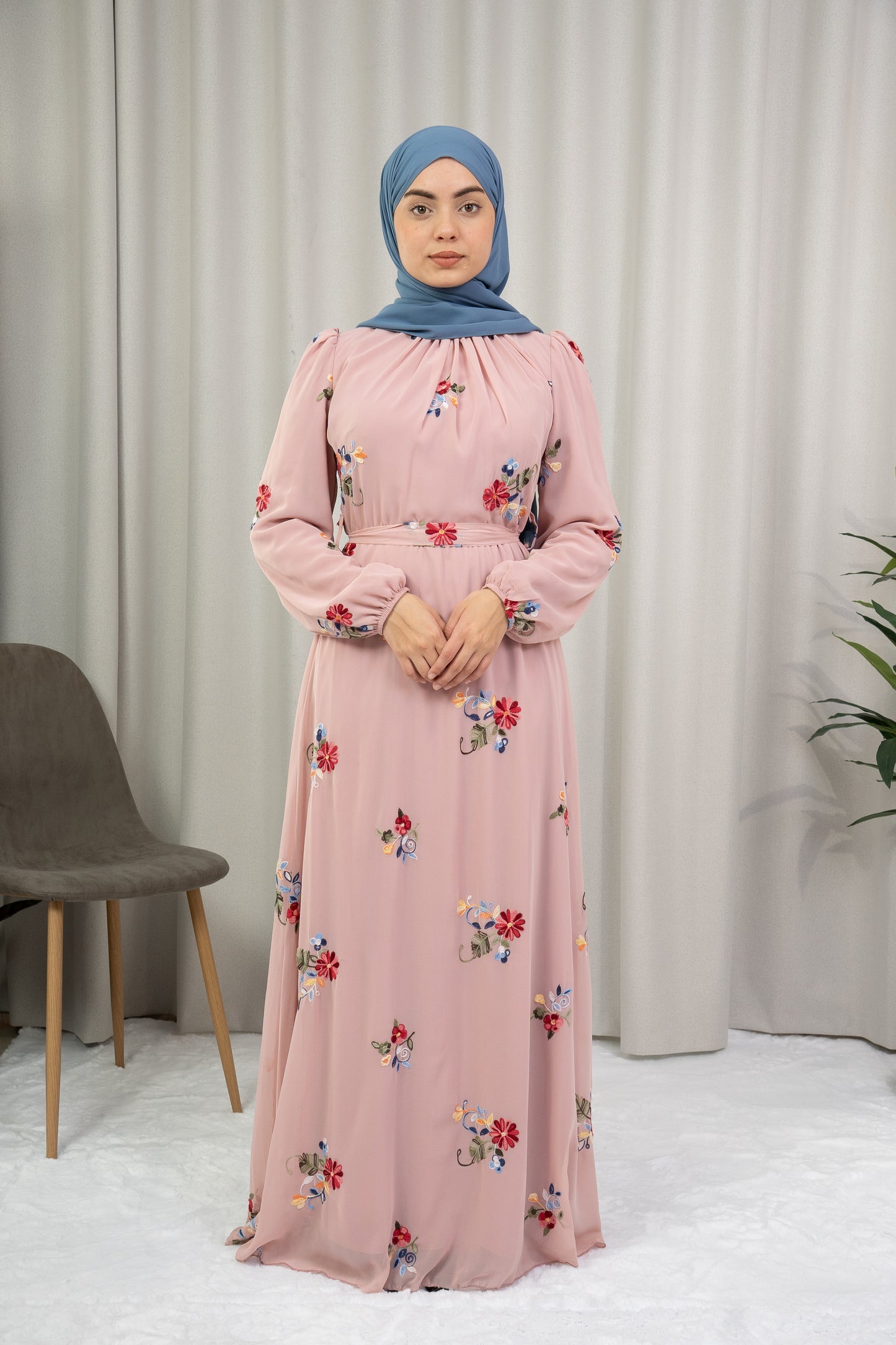 Dmn stitched flower wood rose