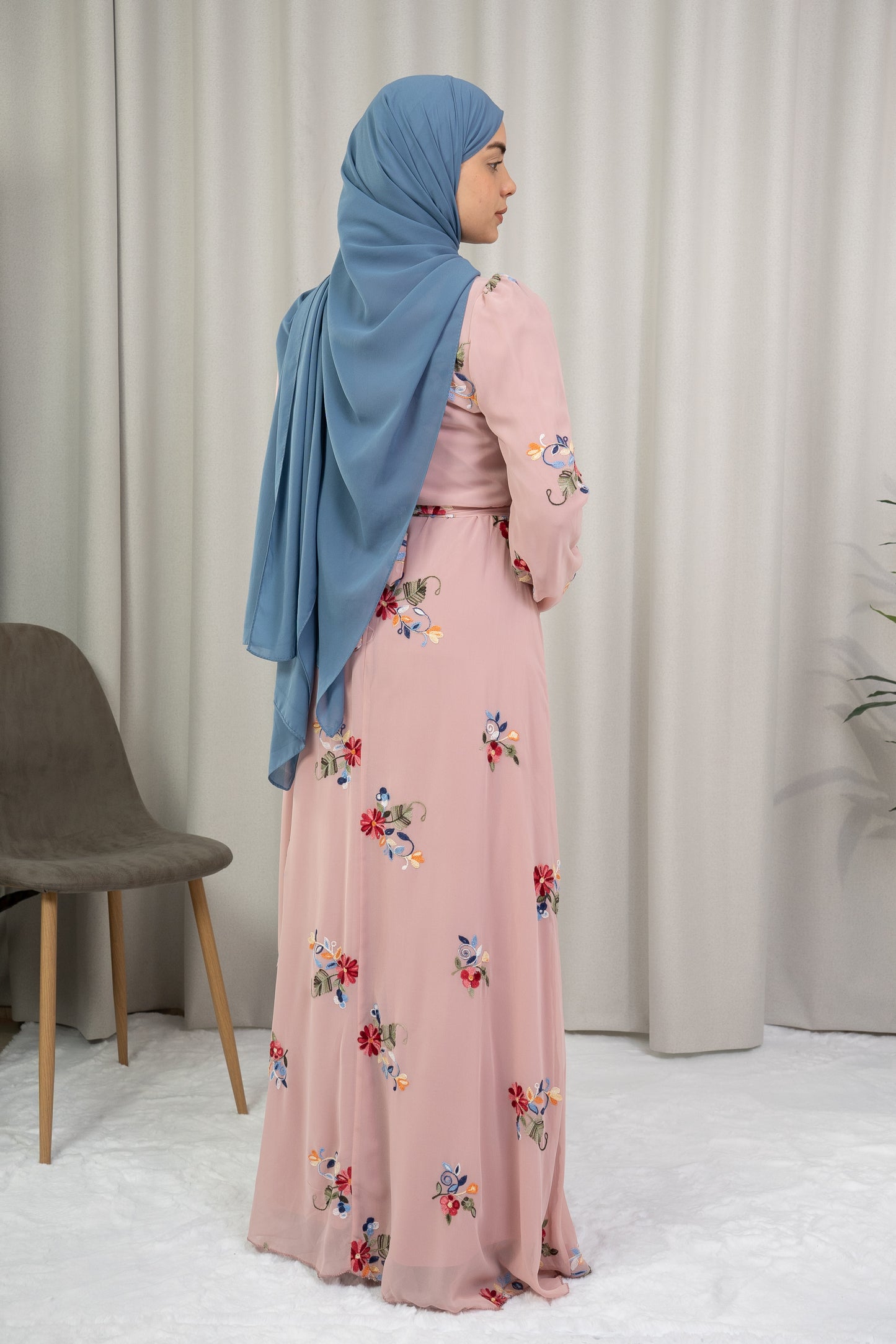 Dmn stitched flower wood rose