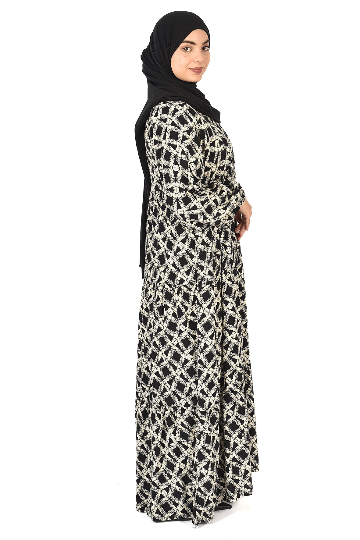 Elegant Women’s Abaya with Black and White Geometric Print ( guz dress )