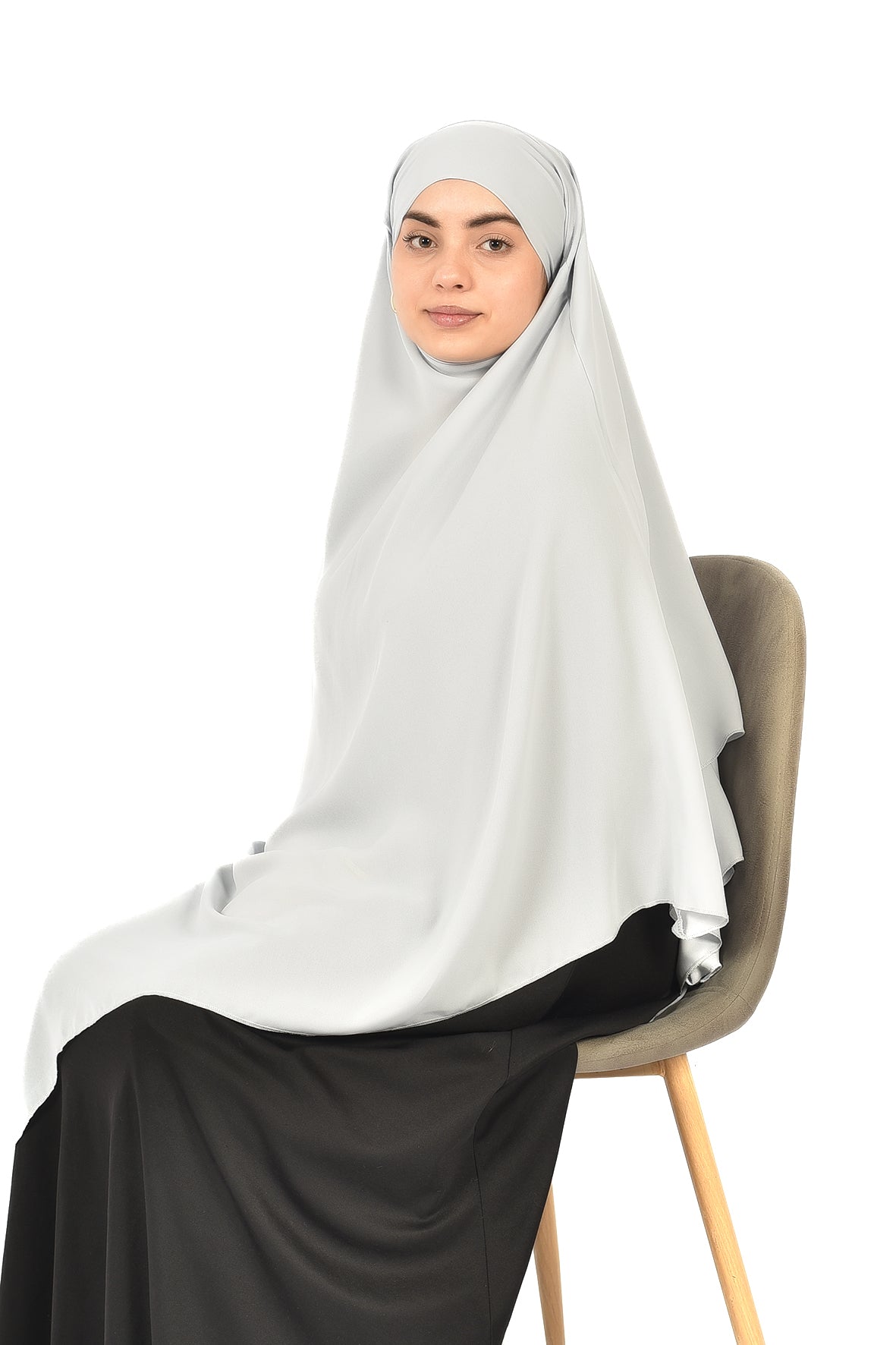 Elegant Women’s Khimar – Light Silver Grey, Soft Crepe Fabric