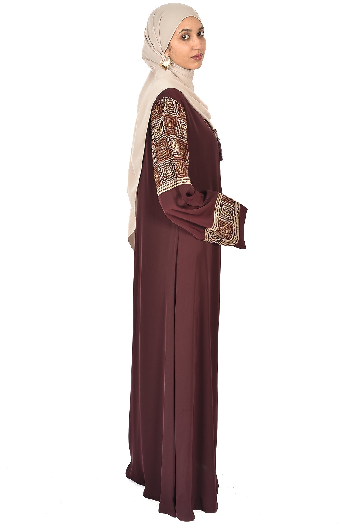 Maroon Abaya with Geometric Embroidery and Tassel Accent (ladies abaya )