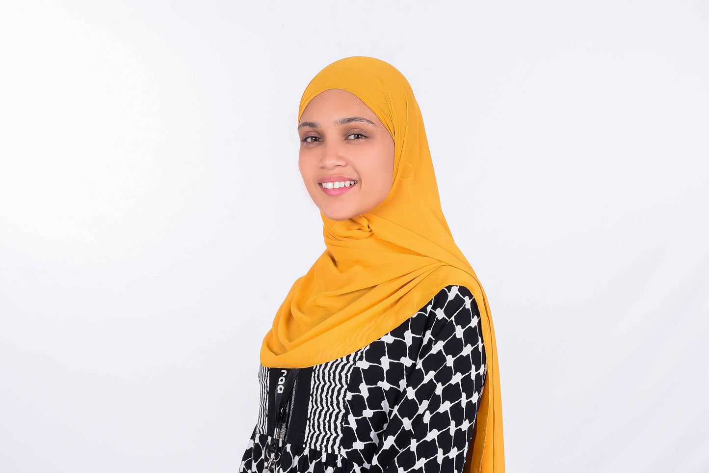 Amiiraa Premium Chiffon Head Scarf (Hijab) Multiple Colors