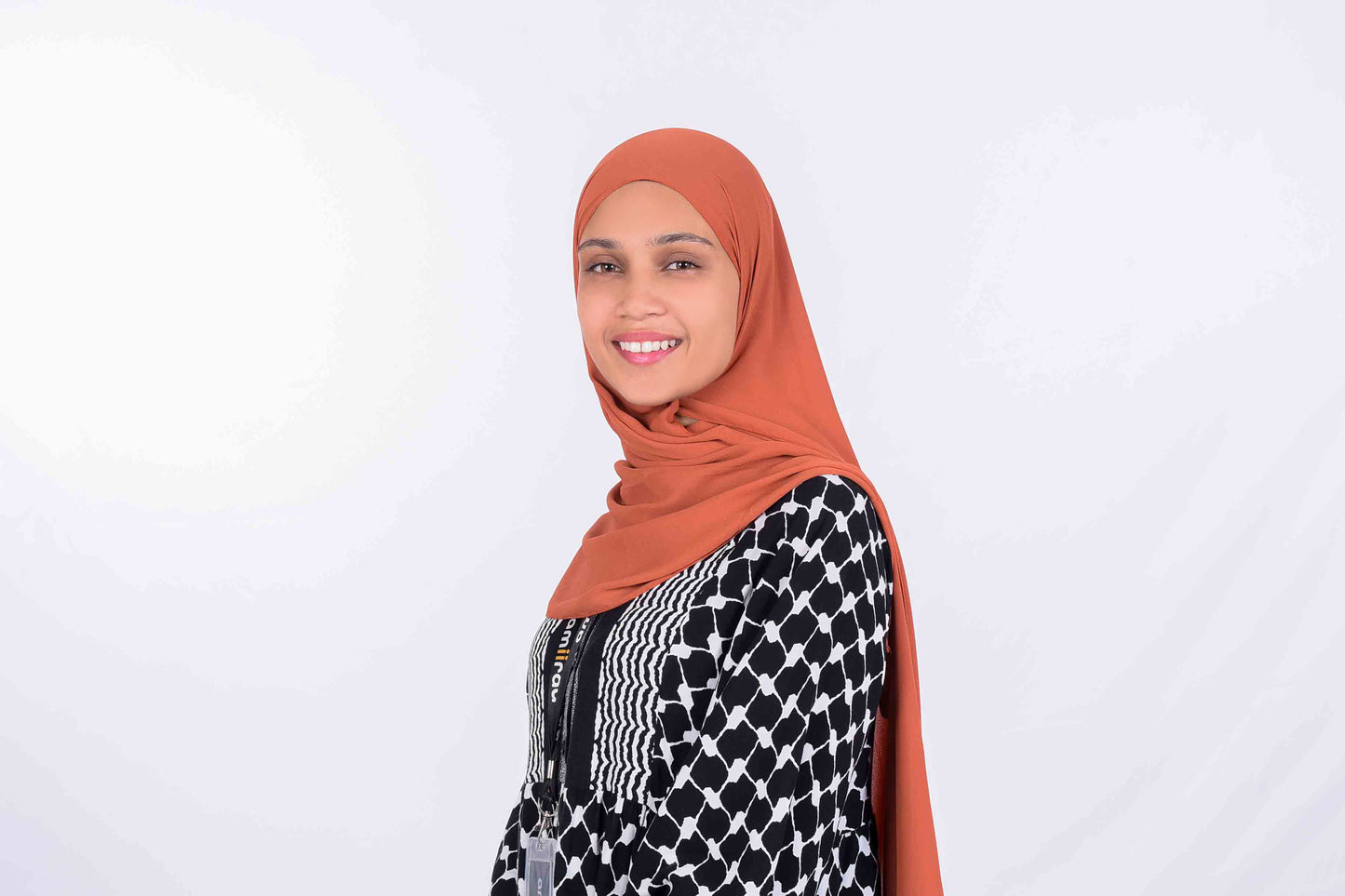 Amiiraa Premium Chiffon Head Scarf (Hijab) Multiple Colors