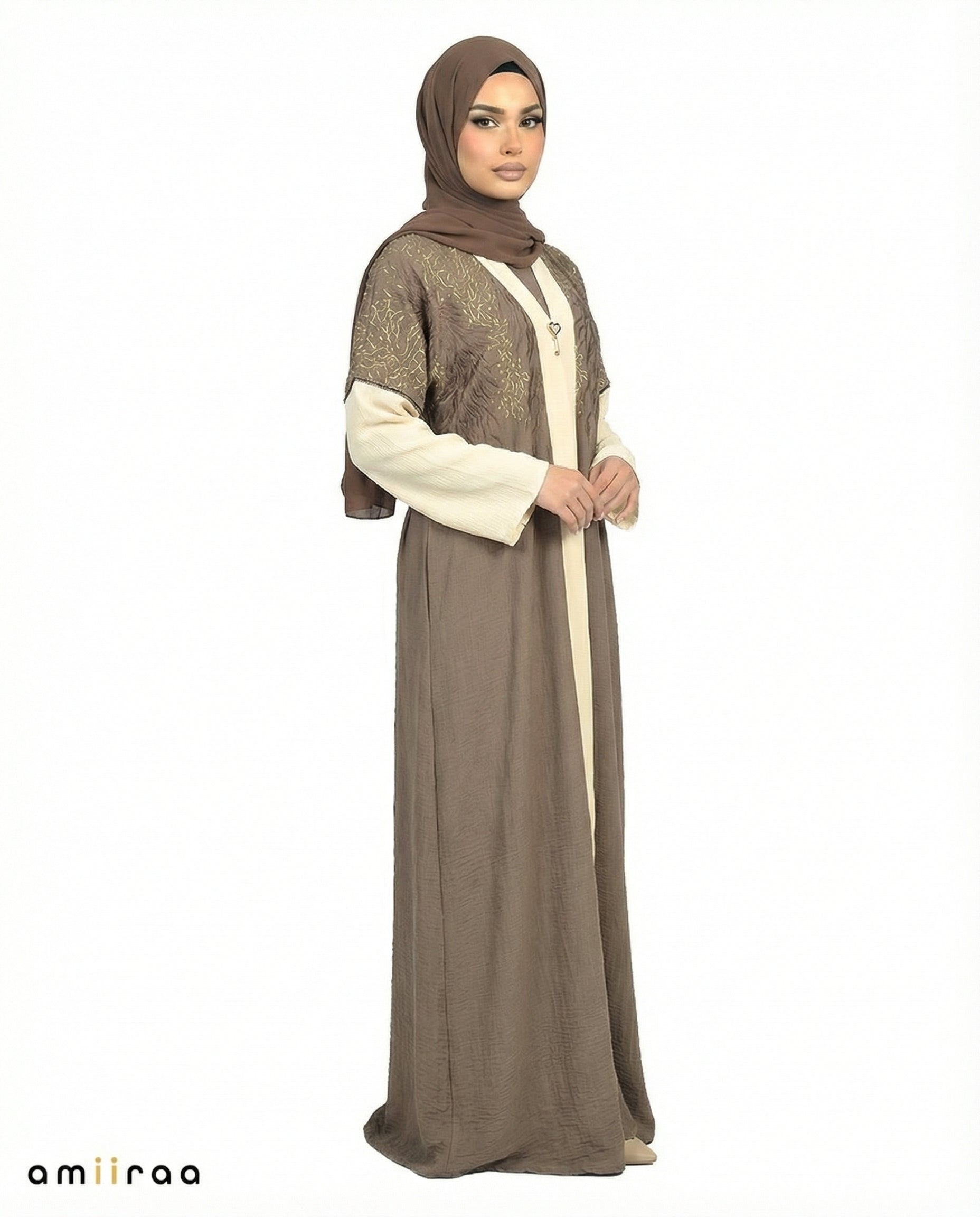 Antler Detailed Elegant Embroidered Abaya