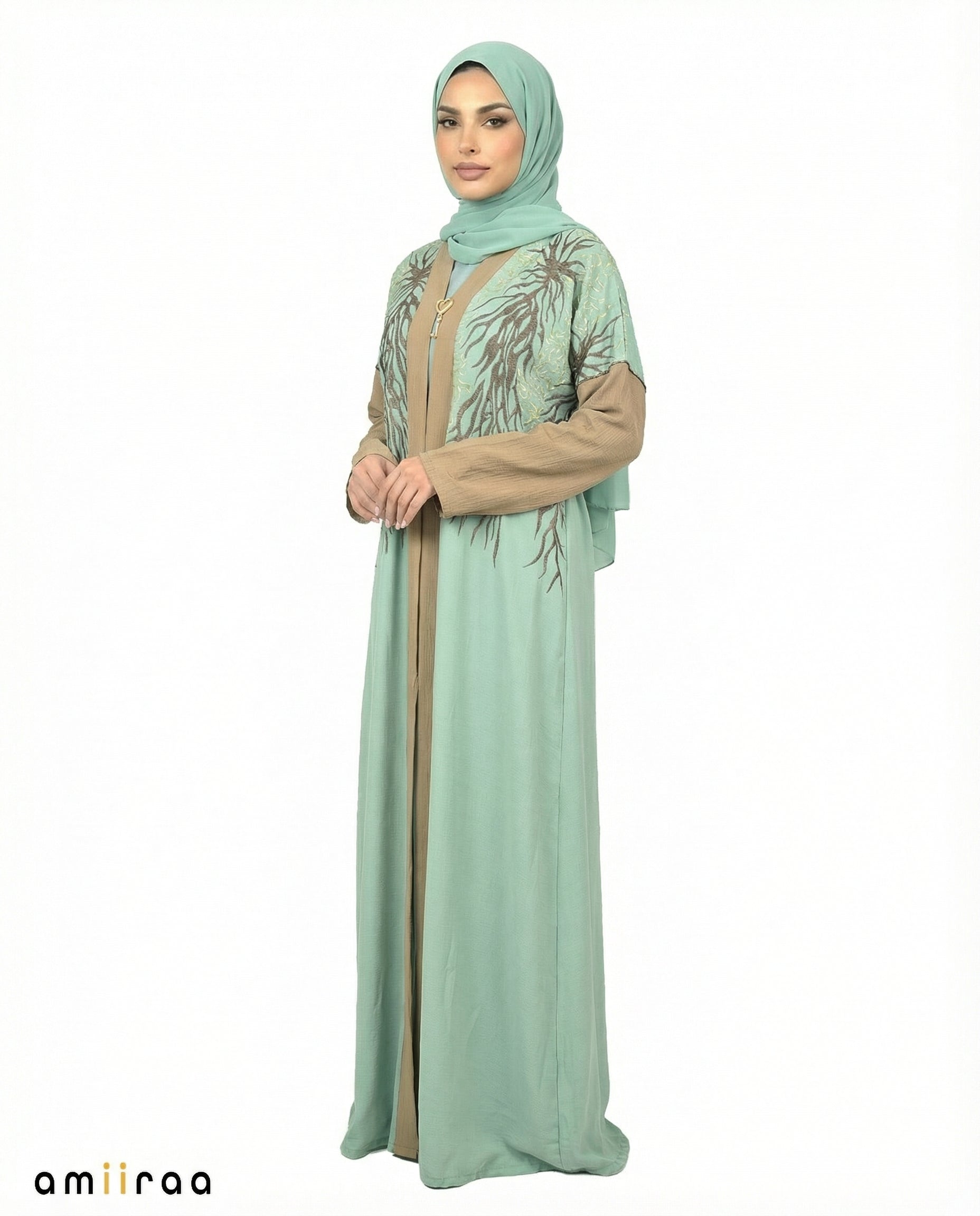 Oil Blue Detailed Elegant Embroidered Abaya