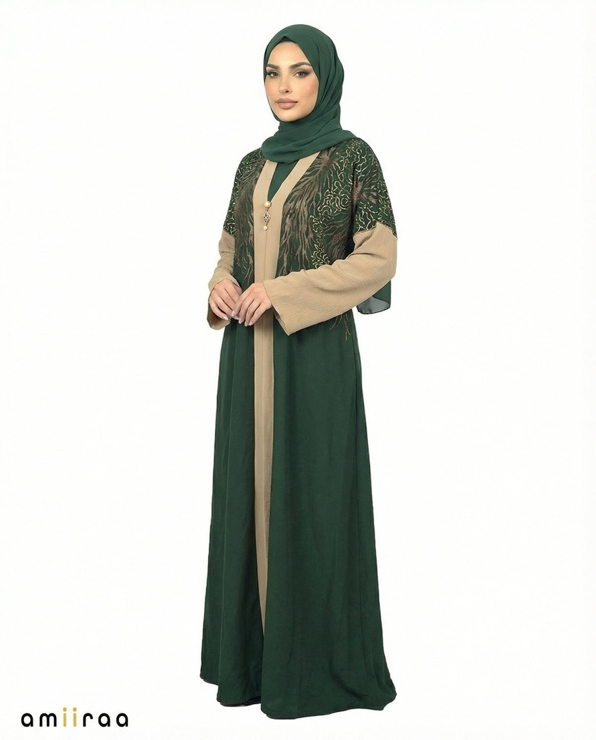 Ponderosa Pine Detailed Elegant Embroidered Abaya