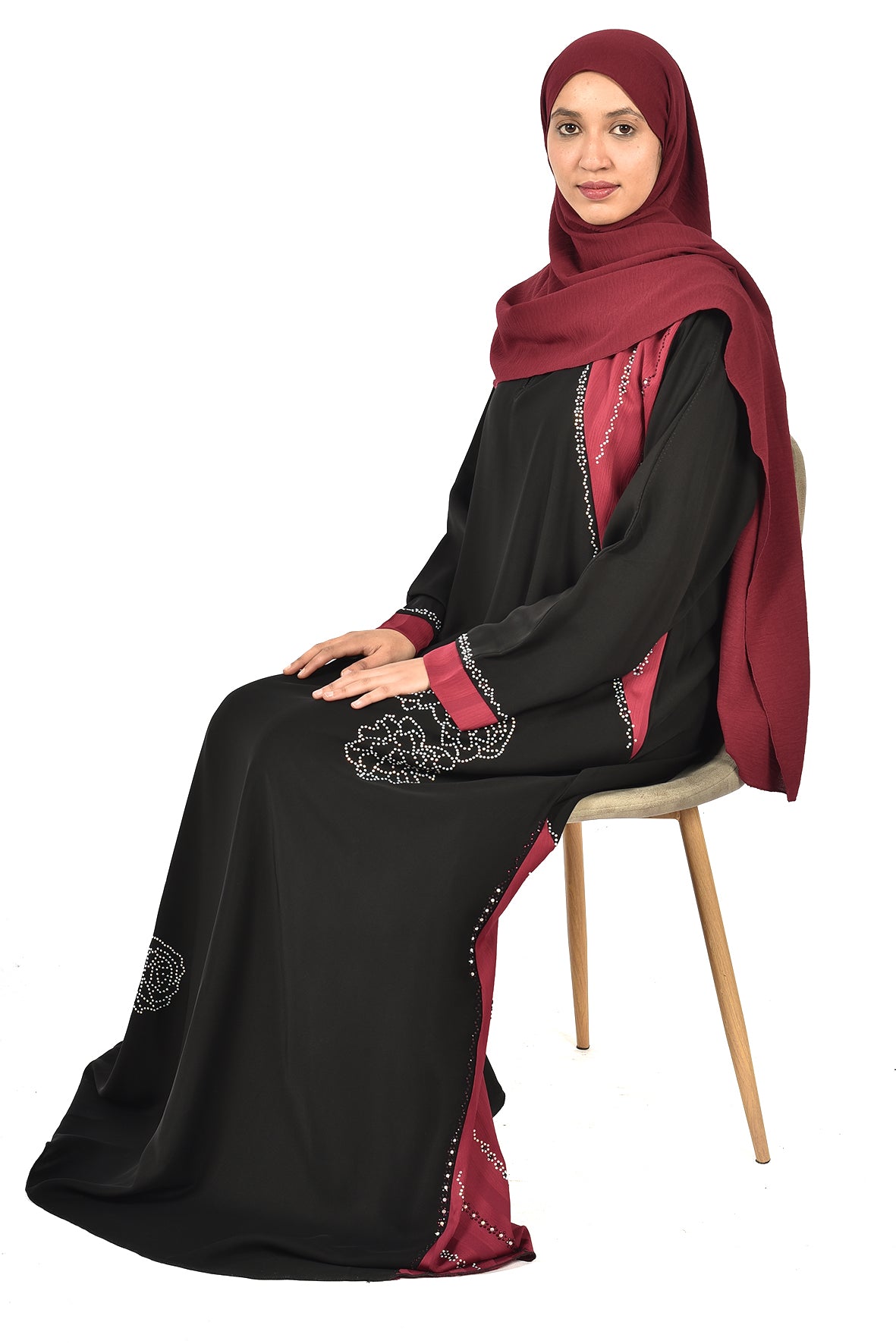 Black Abaya with Burgundy Accents and Elegant Embroidery – Sophisticated Modern Look (ladies abaya)