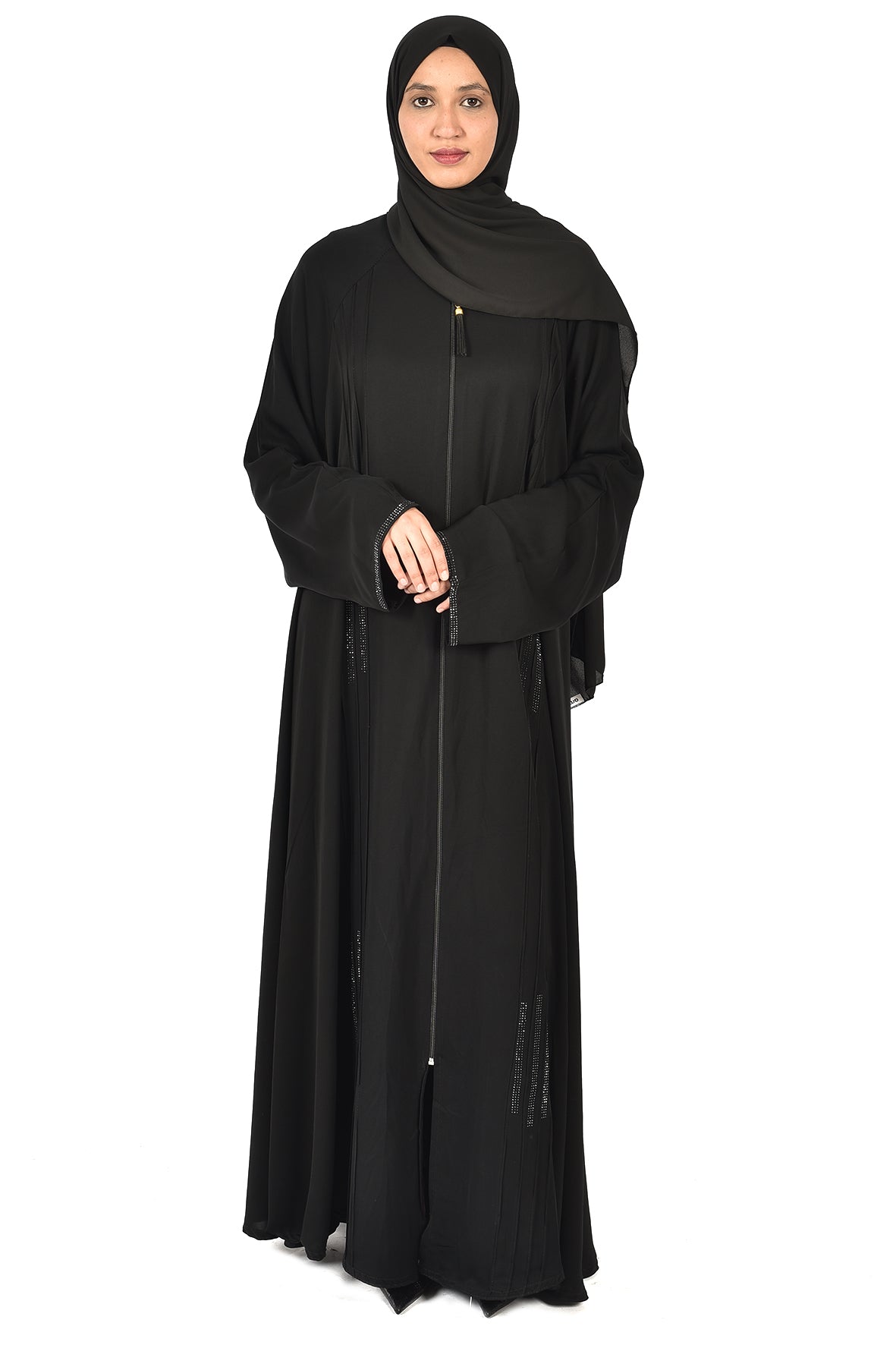 Black Zipper Abaya with Shiny Details – Elegant & Modern Design ( ladies abaya )