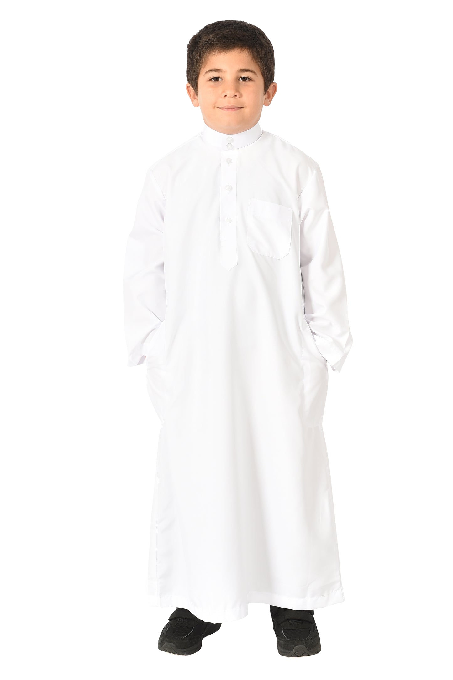 Boys’ White Thobe – Elegant and Comfortable for Everyday Wear and Occasions