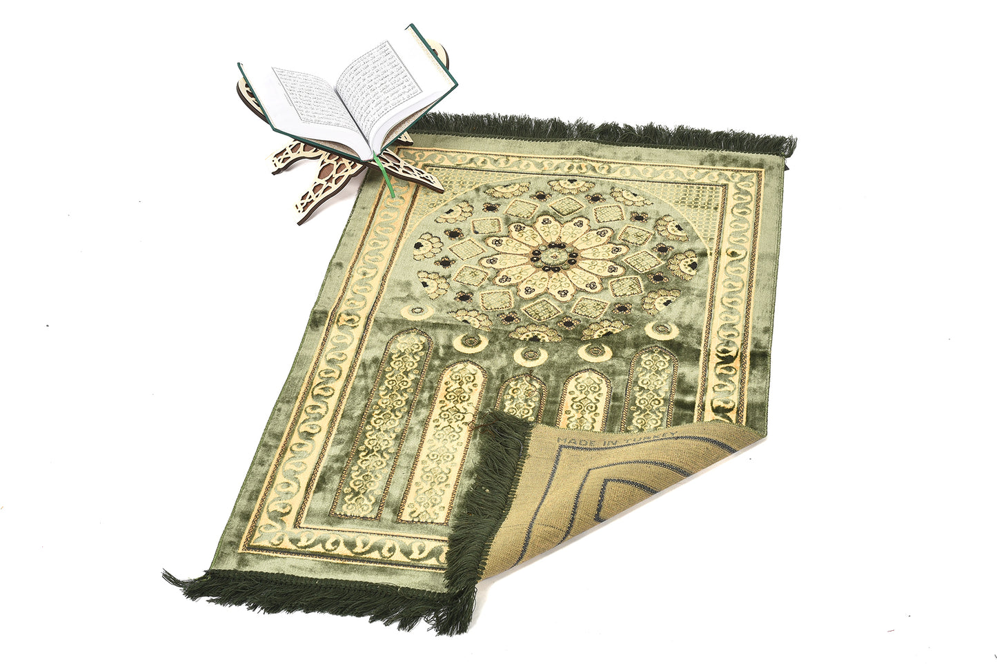 Elegant Prayer Rug – Olive Green with Ornamental Circular Design ( musallahs )