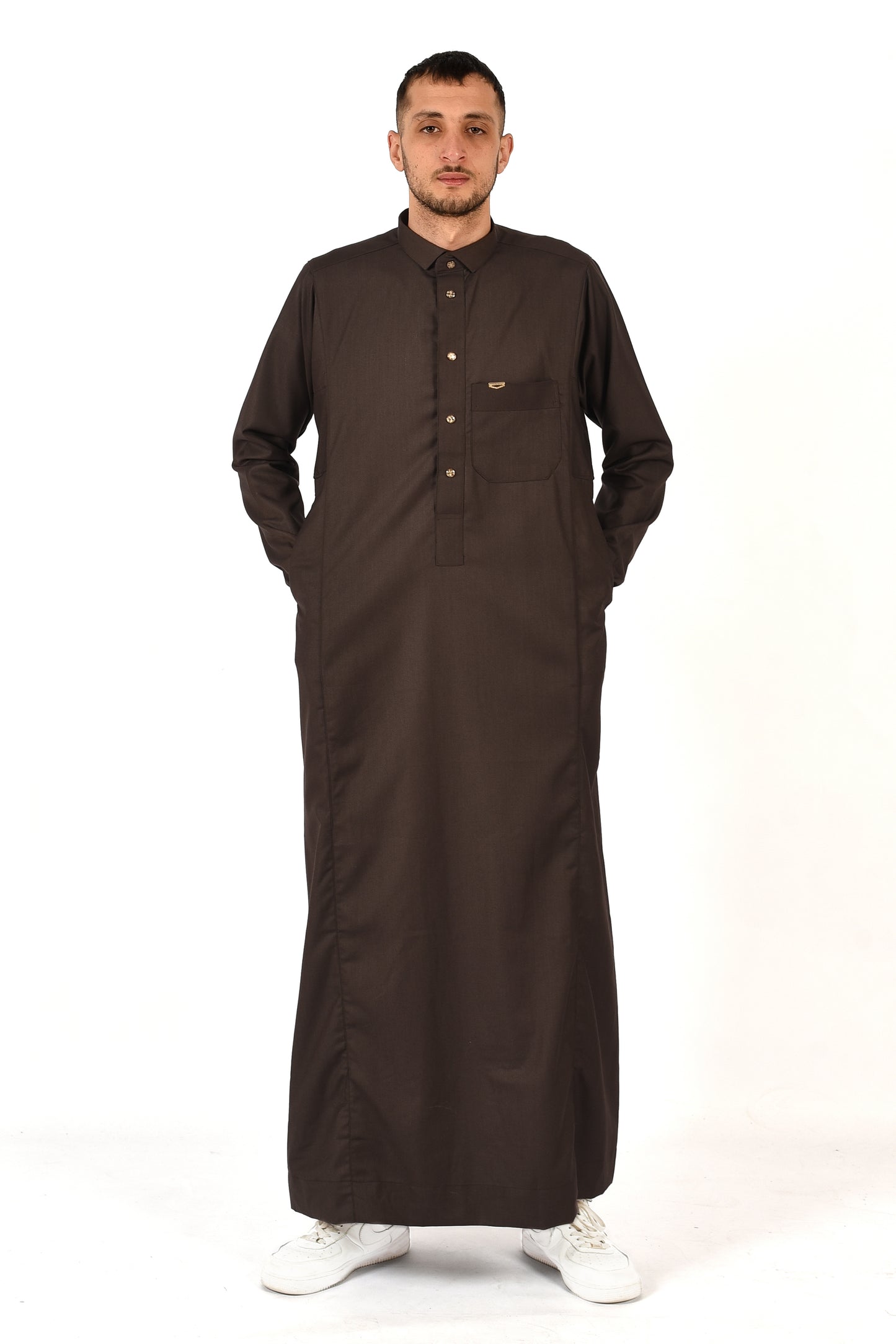 Al-resalah collar Atmosphere