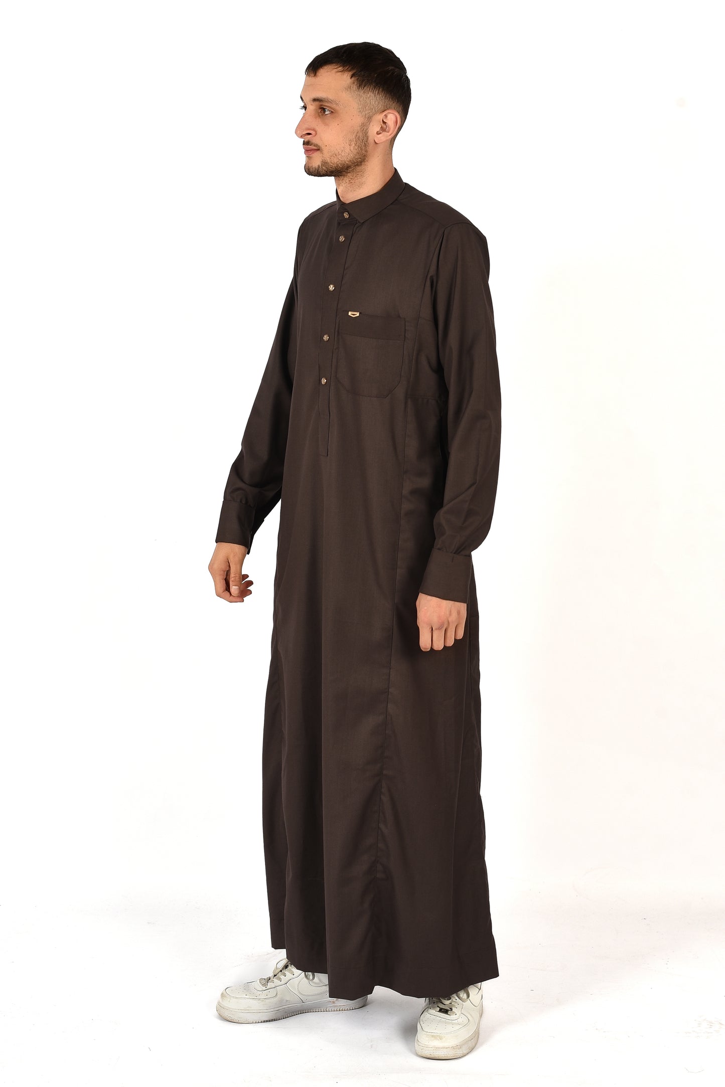 Al-resalah collar Atmosphere