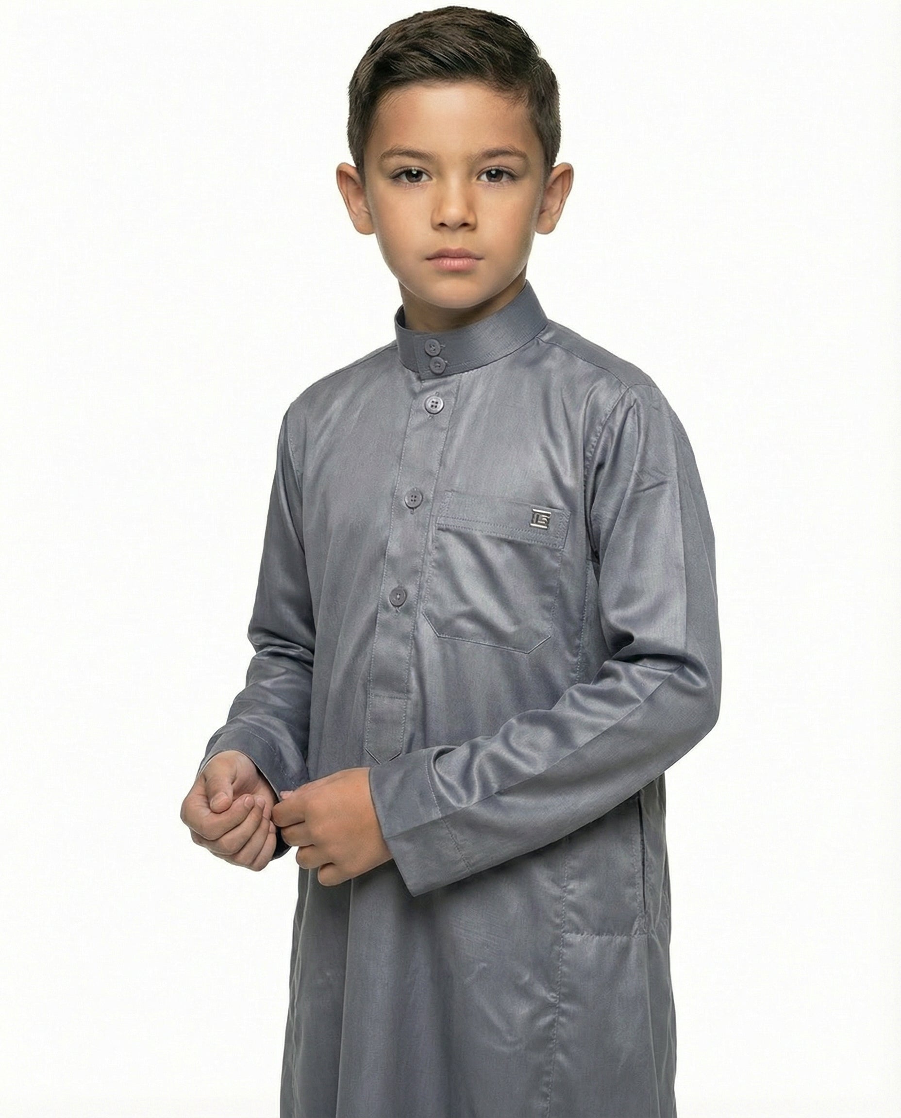 Gray Emirati Button Collar Thobe with Metal Pocket Badge