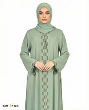 Dark Ivy Geometric Panel Tassel Abaya