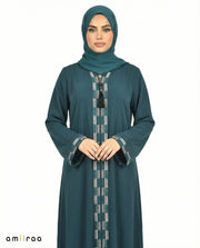 Titan Geometric Panel Tassel Abaya