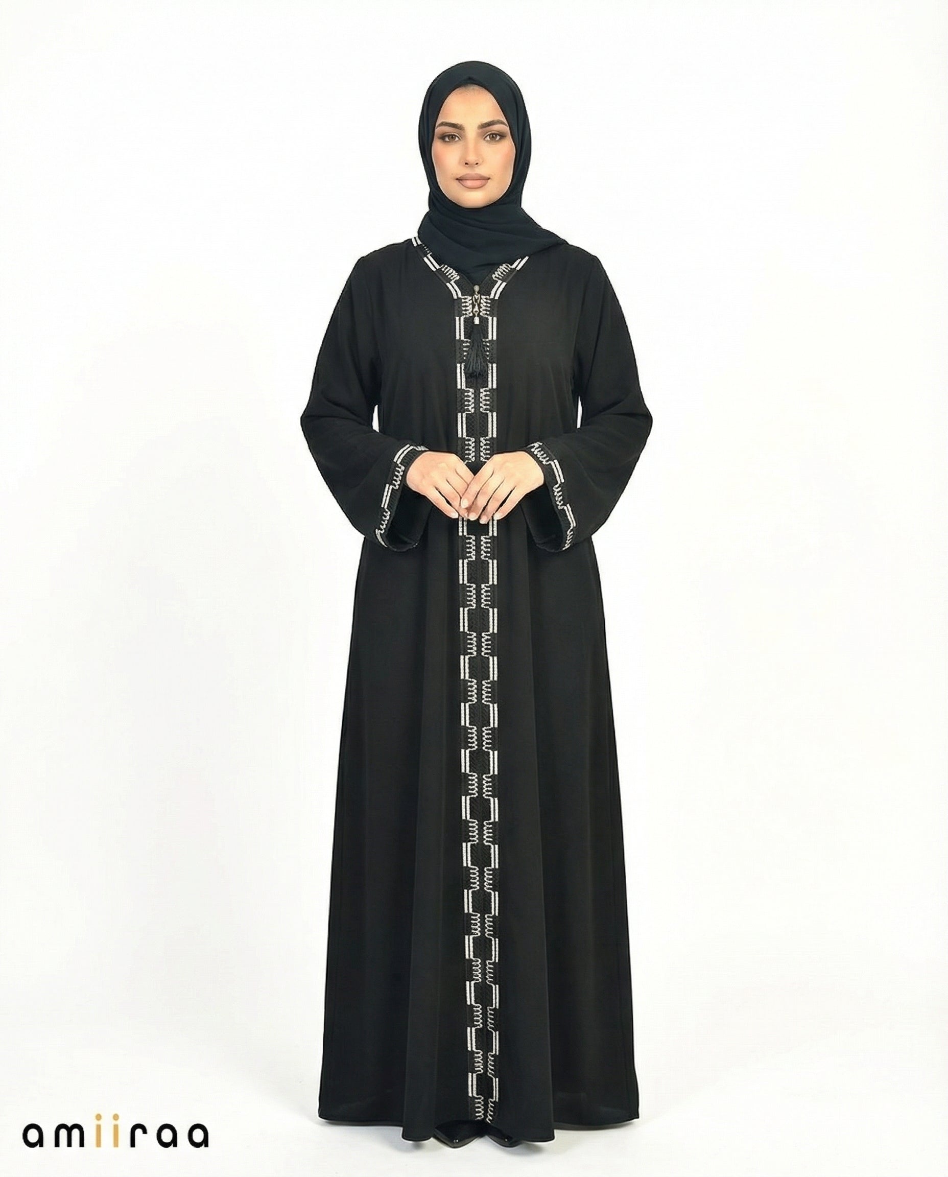 Meteorite Geometric Panel Tassel Abaya