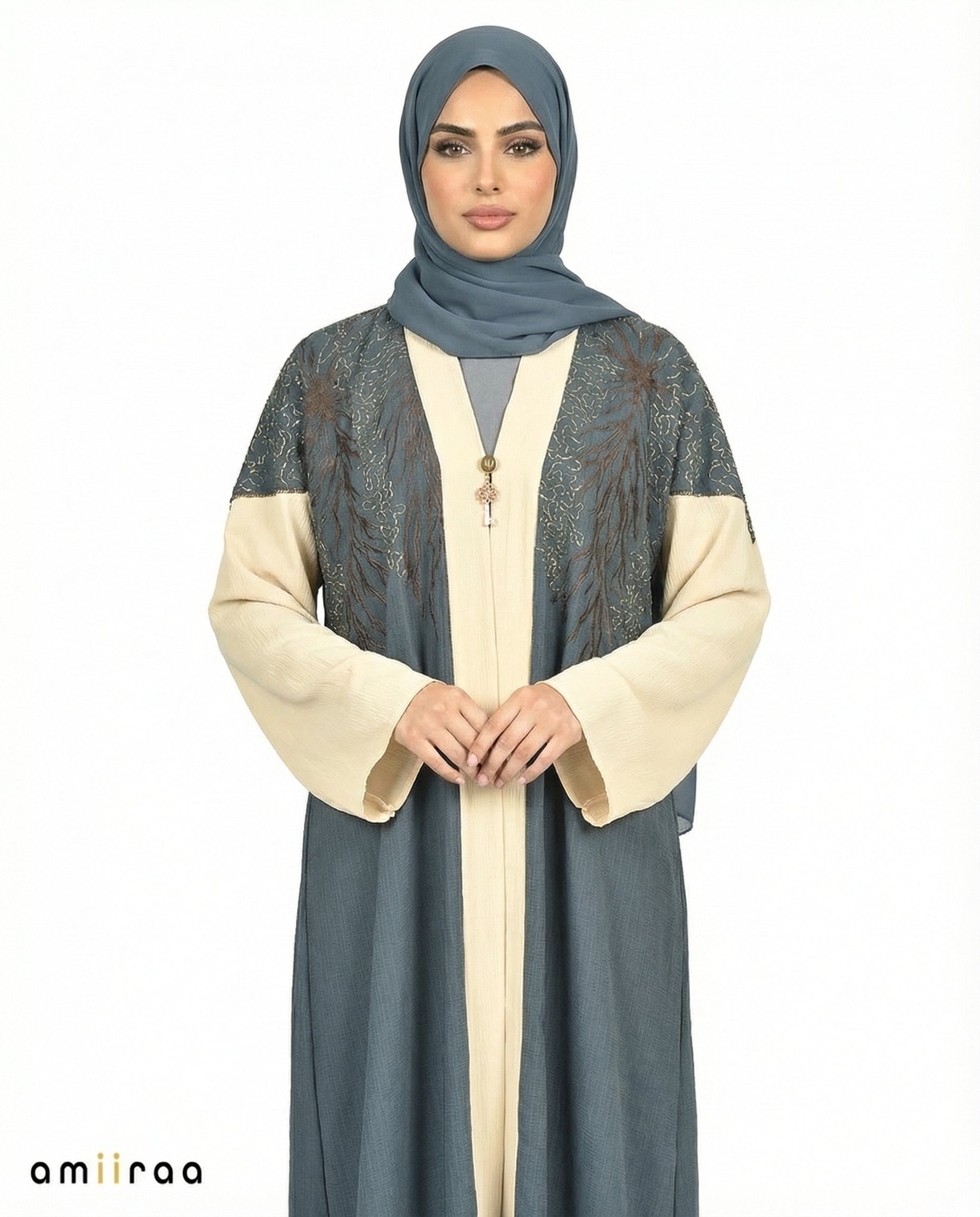Quiet Harbour Detailed Elegant Embroidered Abaya
