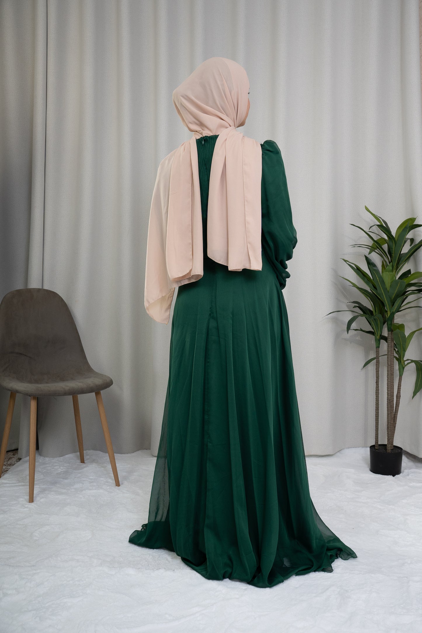 Dmn ruffle dark green