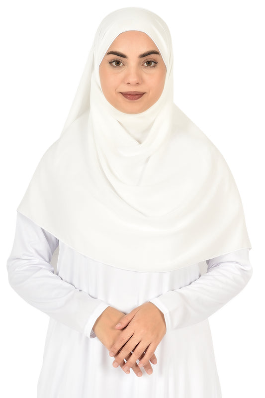 Luxury White Abaya – Timeless Elegance & Flowy Design ( ladies aline trilobal )