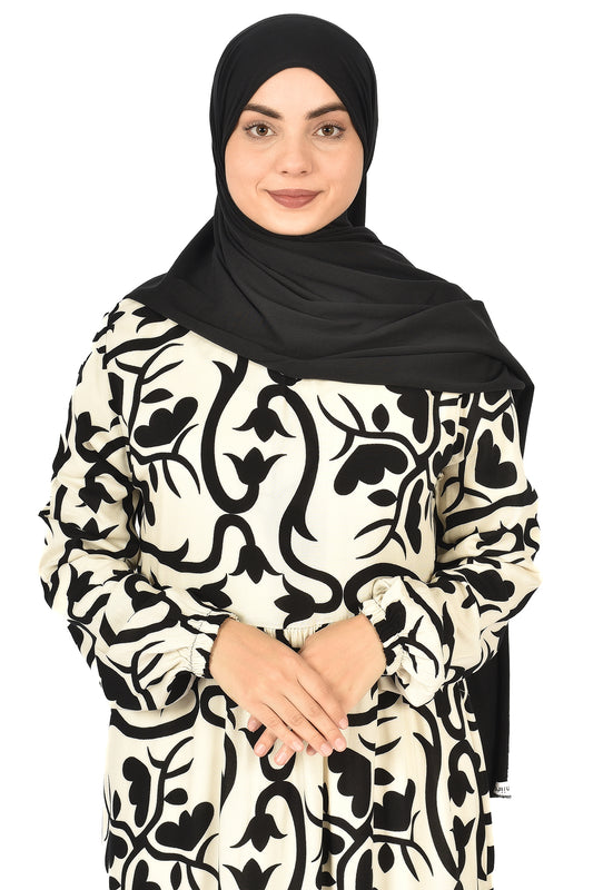 White Abaya with Classic Black Pattern ( guz dress  )