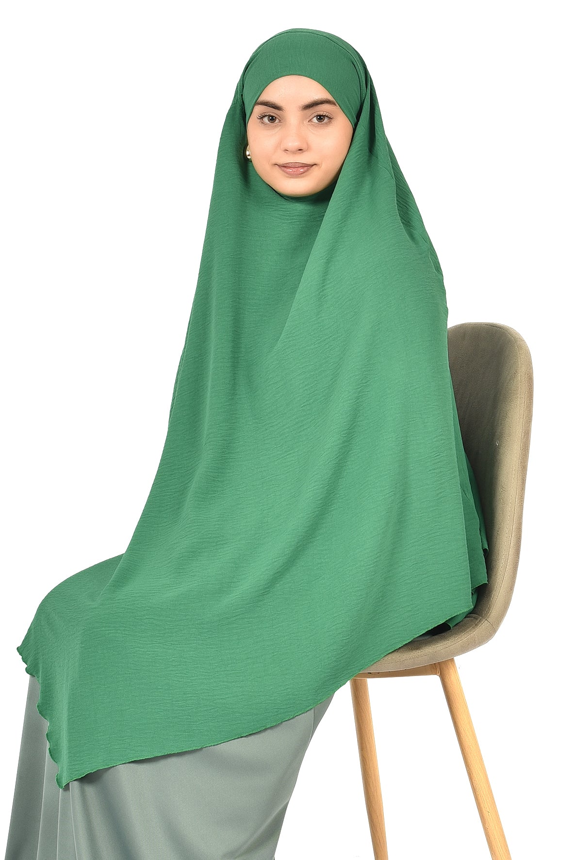Elegant Women’s Khimar – Light Emerald Green, Soft Crepe Fabric