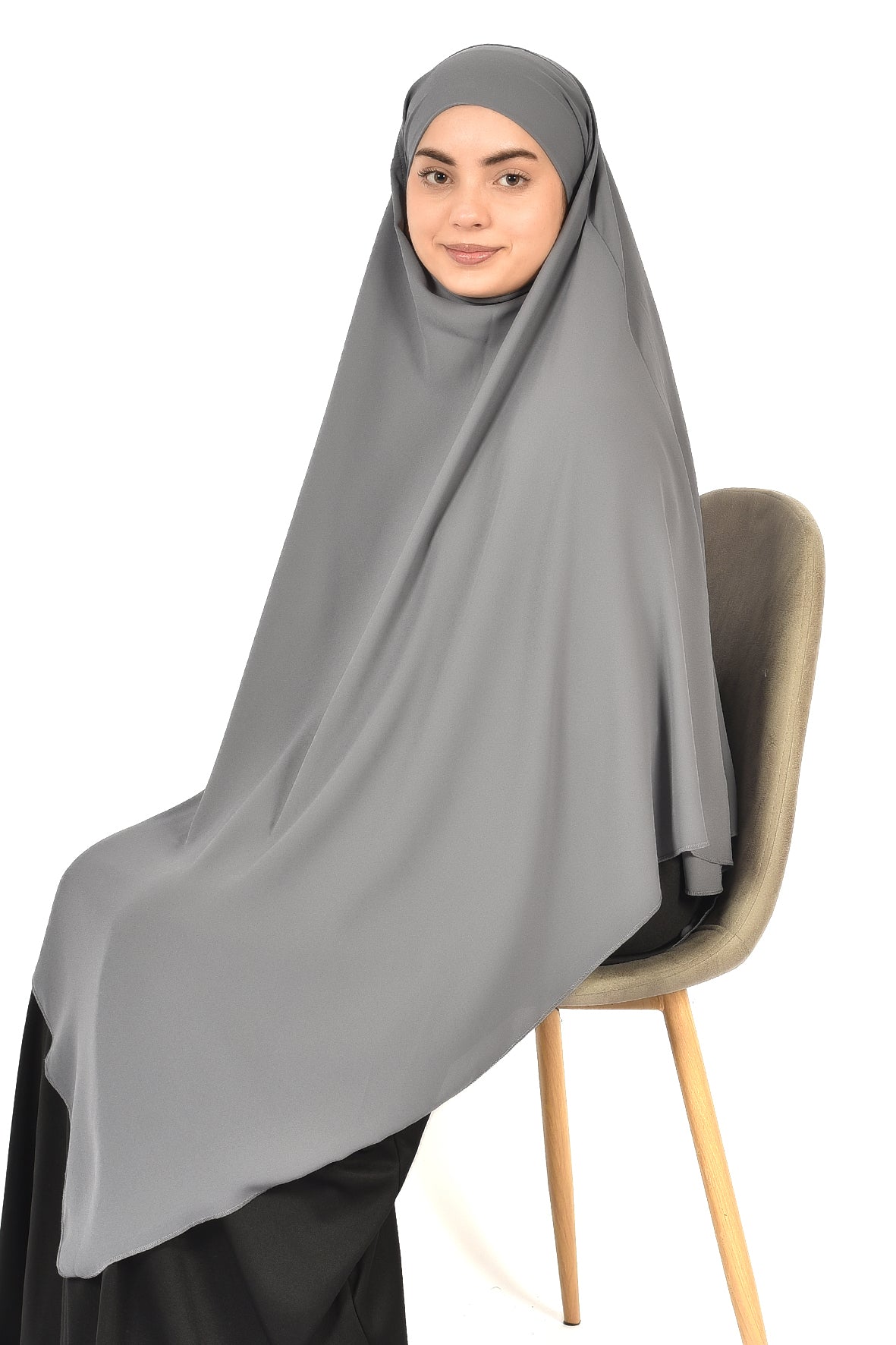 Elegant Women’s Khimar – Dark Gray, Lightweight Crepe Fabric