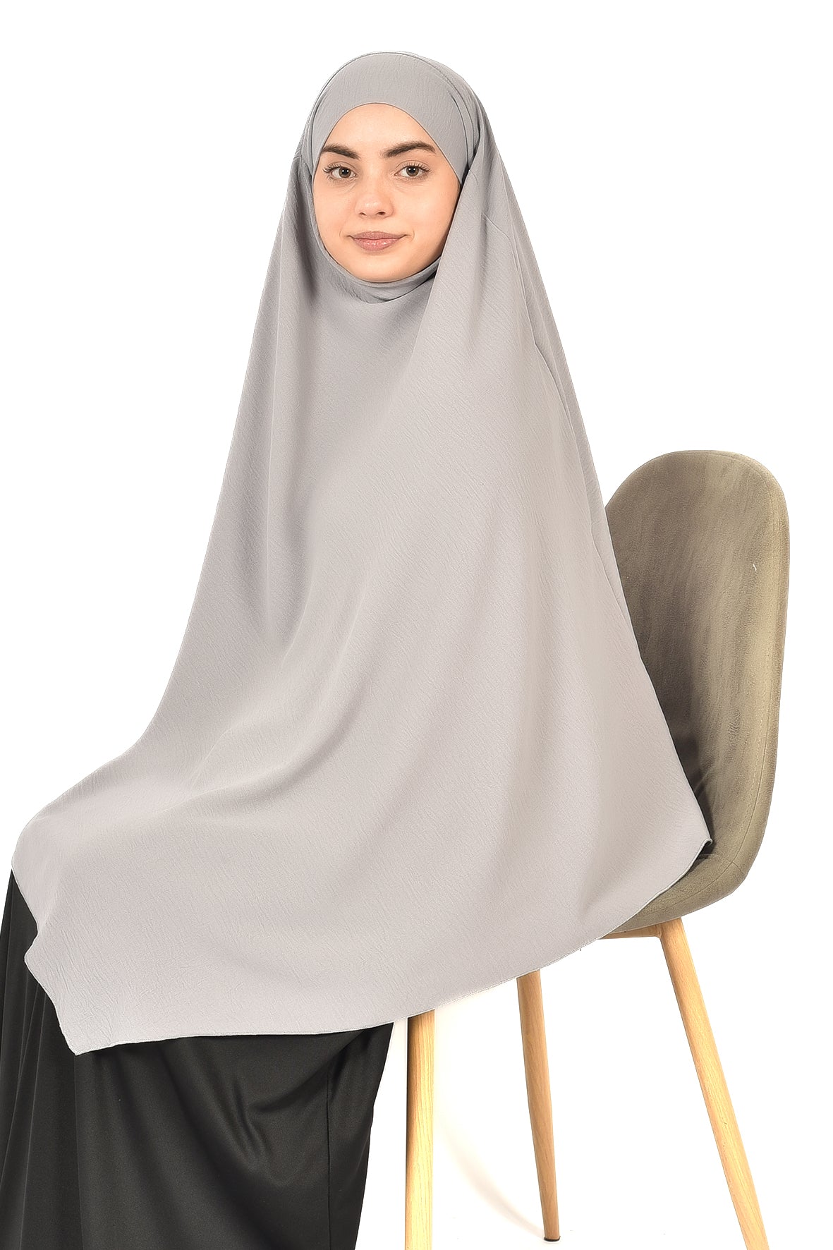 Elegant Women’s Khimar – Light Grey, Soft Crepe Fabric