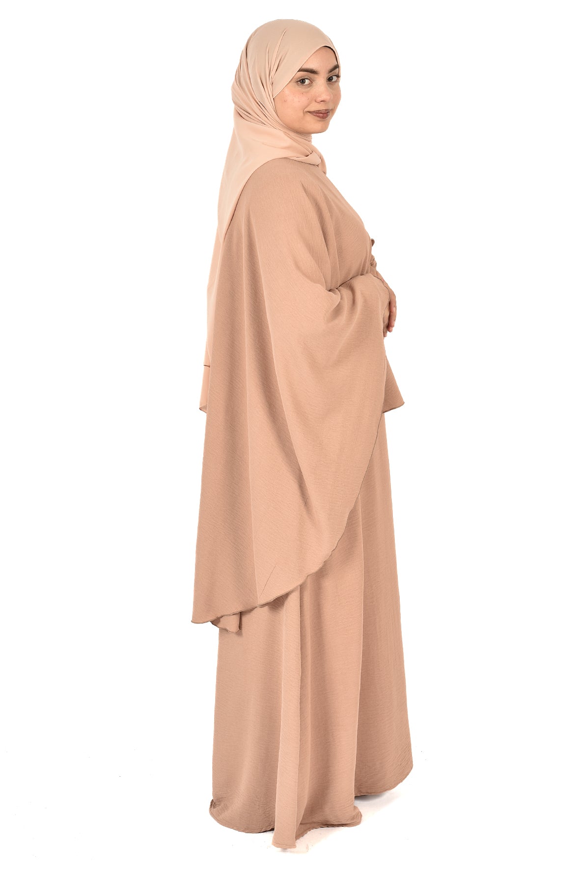 Elegant Two-Piece Loose-Fit Dress in Soft Beige with a Modern Design for Everyday Wear and Special Occasions