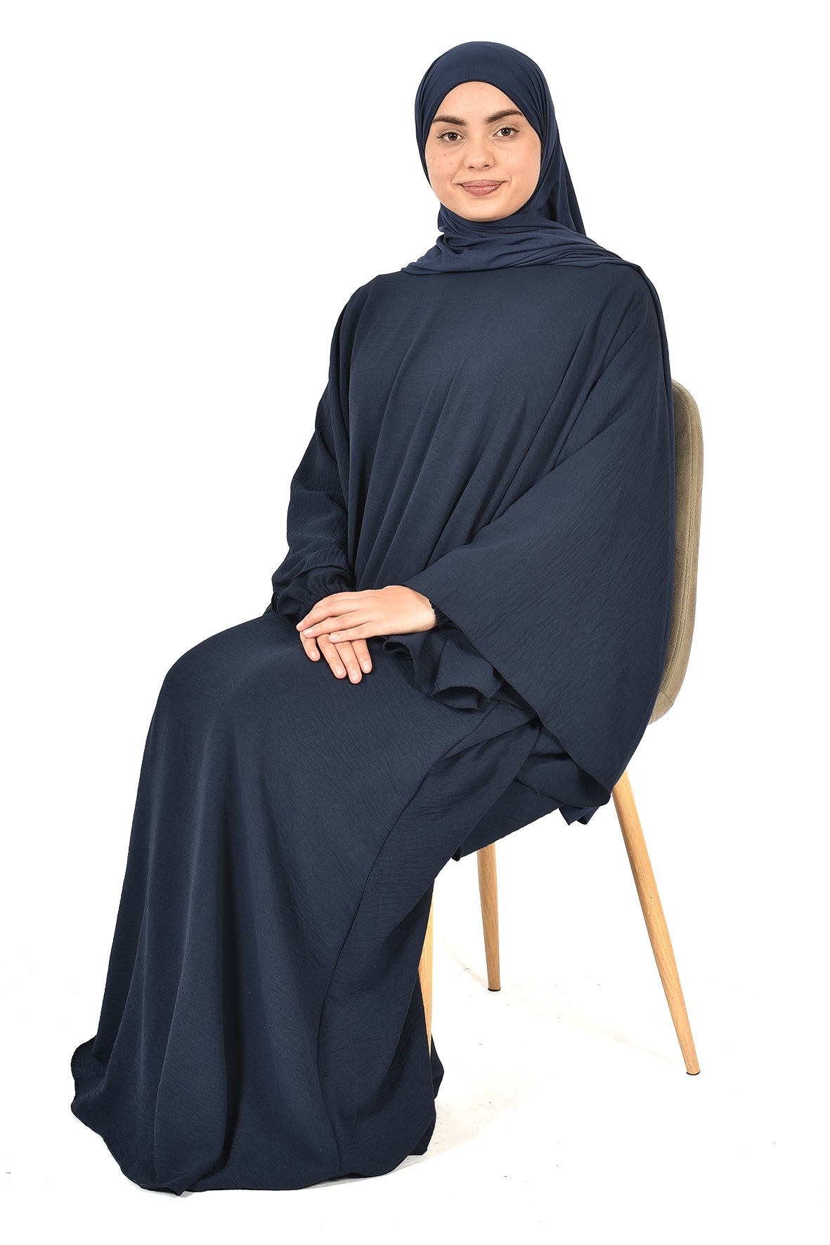 Elegant Two-Piece Loose-Fit Dress in Soft blue with a Modern and Comfortable Design for Daily Wear and Special Occasions