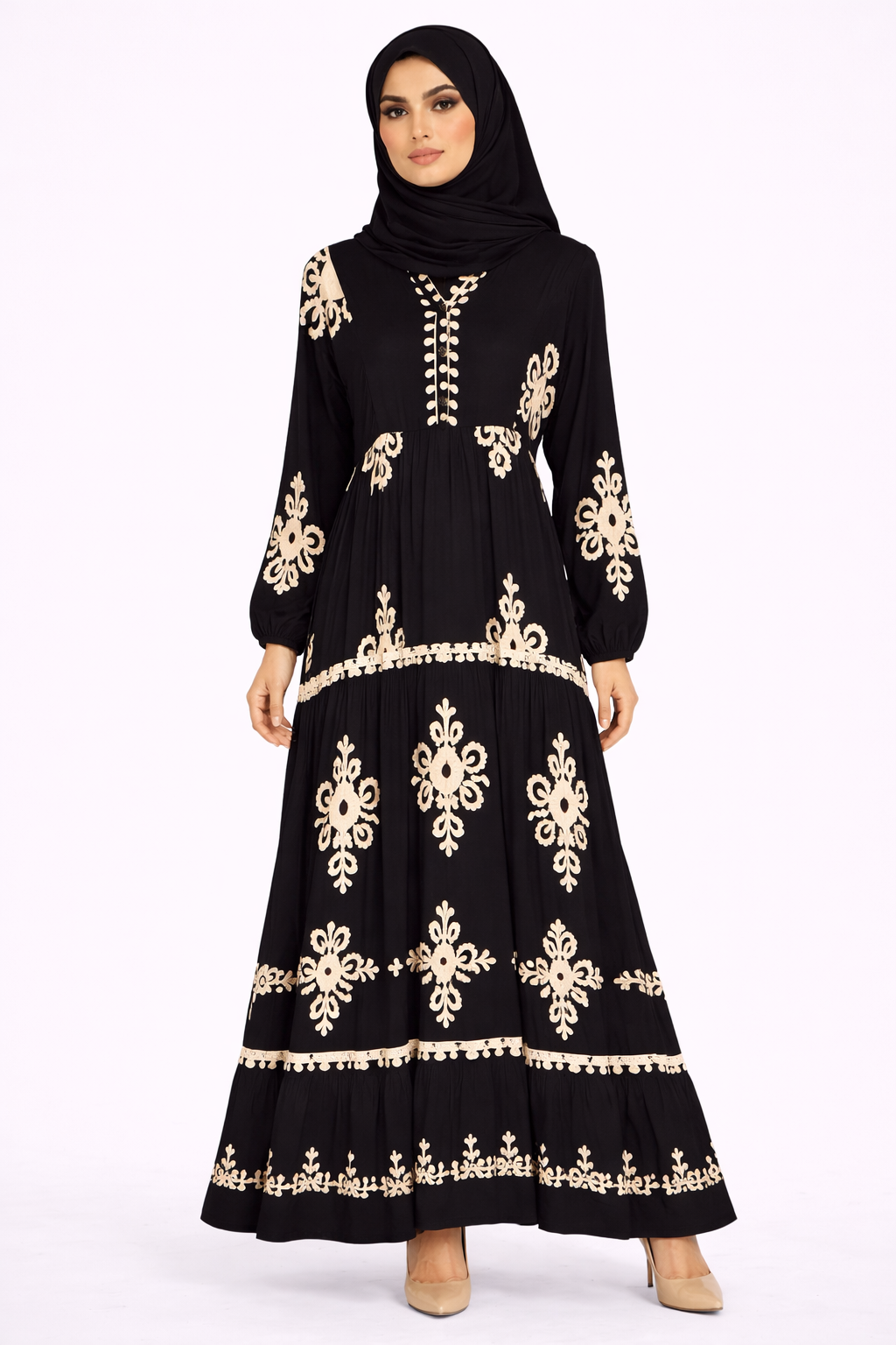 Tap Shoe & Cream Ethnic Pattern Printed Maxi Dress