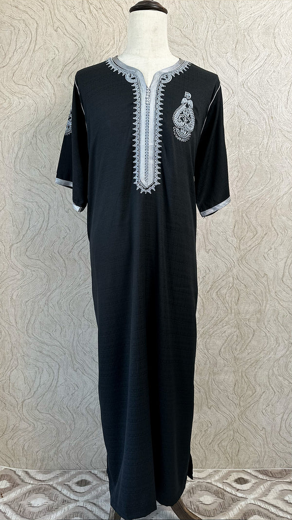 Al-Othaiman Embroidered Shorts Sleeve Thobe - Amiiraa