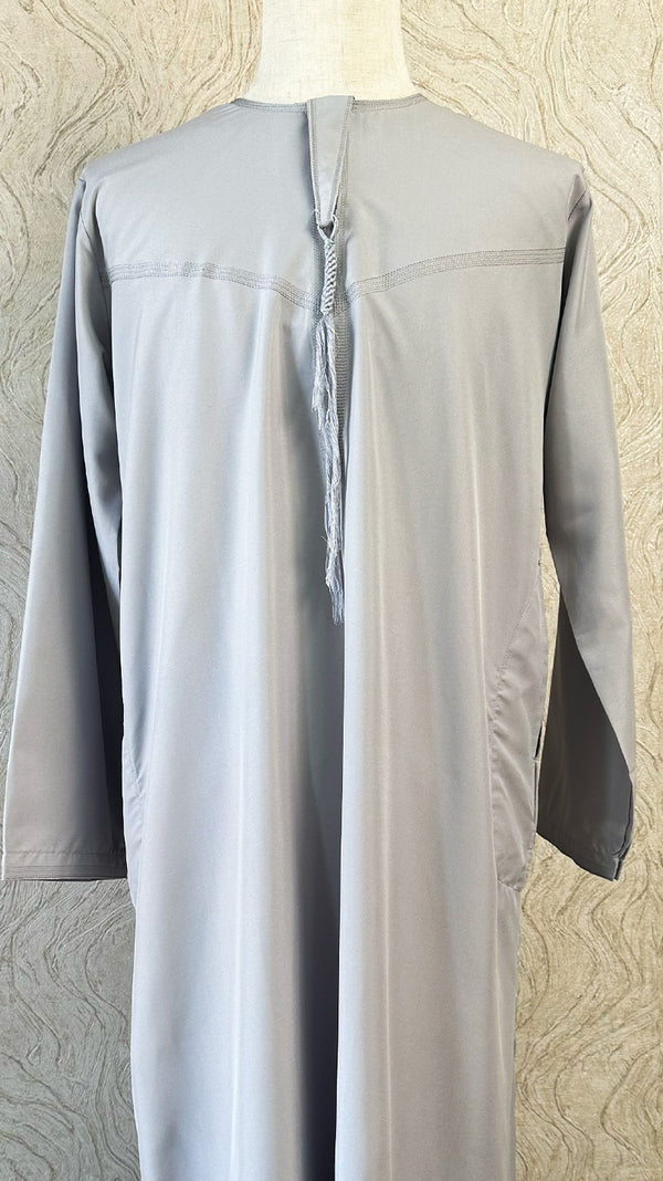 Long Sleeve Thobe - Al-Othaiman Tassel - Amiiraa