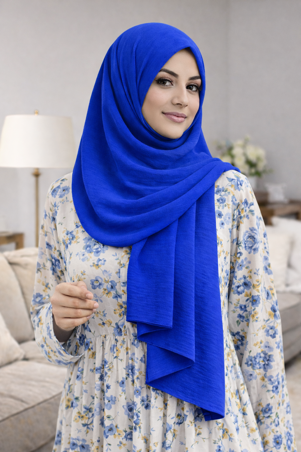 Bluing Soft airflow fabric scarf with a subtle crinkle texture, perfect for daily modest wear.