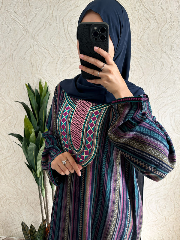 Embroidered Dress | Shop online - Amiiraa