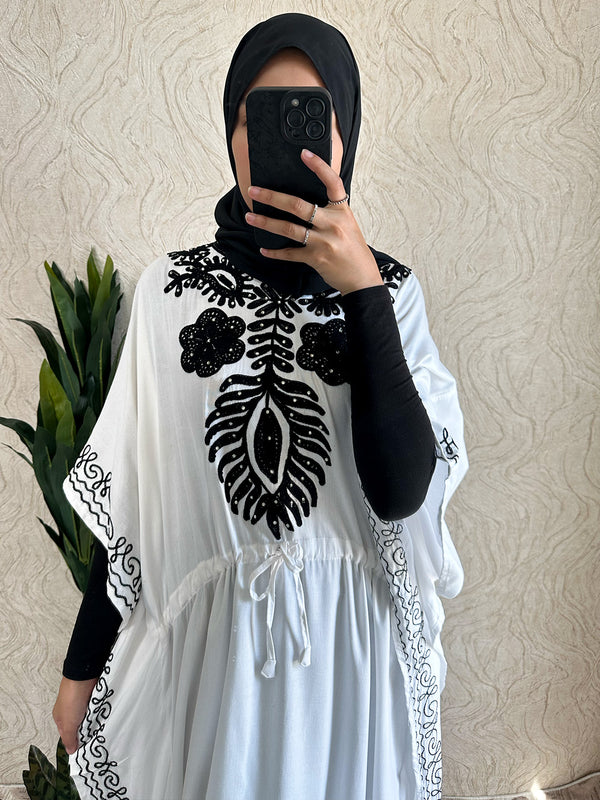 Embroidered Kaftan | Free size - Amiiraa