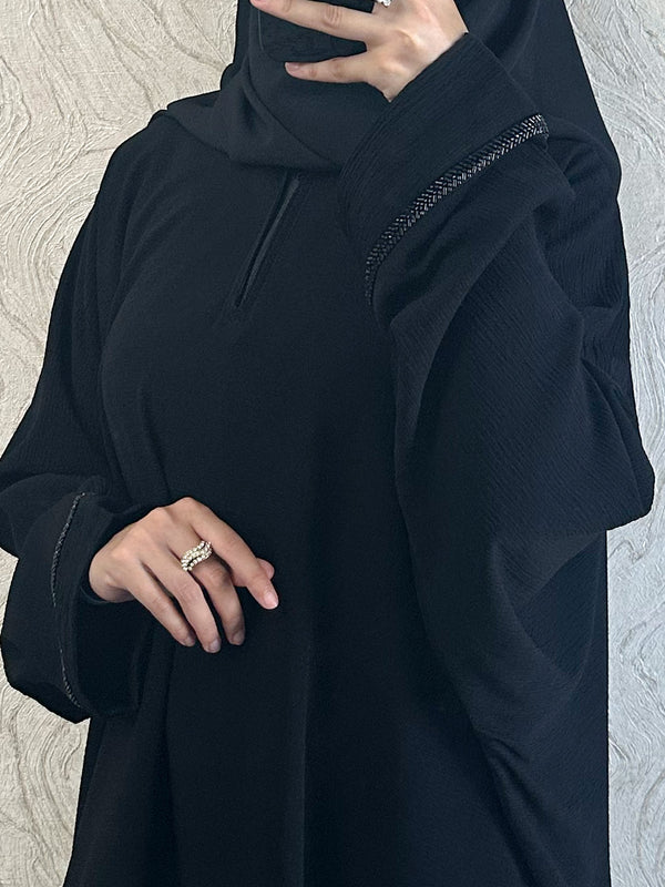 Plain Black Abaya | Shop Online - amiiraa