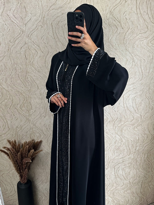 Detailed Zip Black Abaya - amiiraa